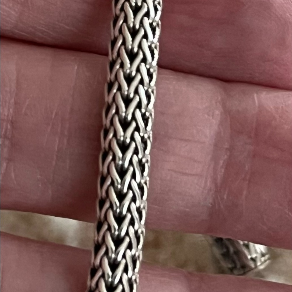 Gorgeous John Hardy .925 Sterling Silver Woven Bracelet M NWT! - Picture 9 of 16